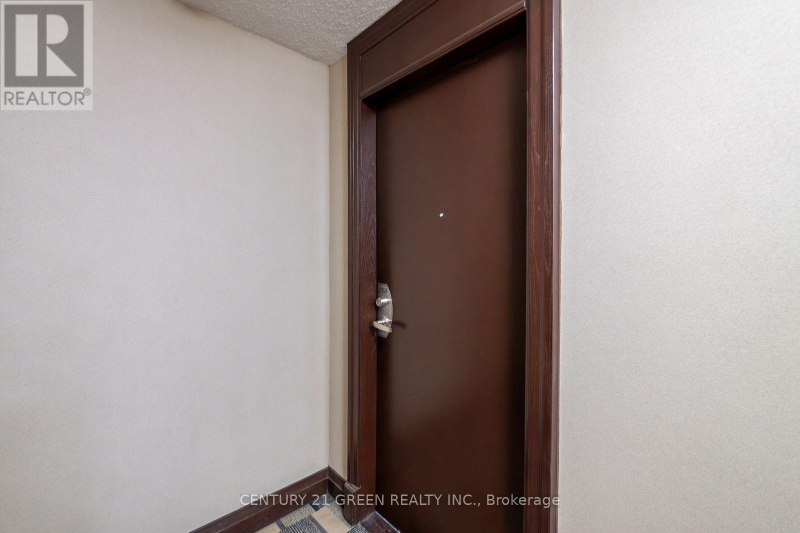 2909 - 208 Enfield Place, Mississauga, Ontario  L5B 0G8 - Photo 38 - W12626574