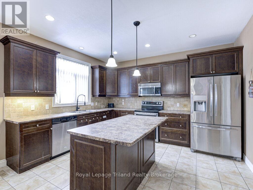 761 Glenwood Road N, Woodstock, Ontario  N4T 0A6 - Photo 12 - X12595002