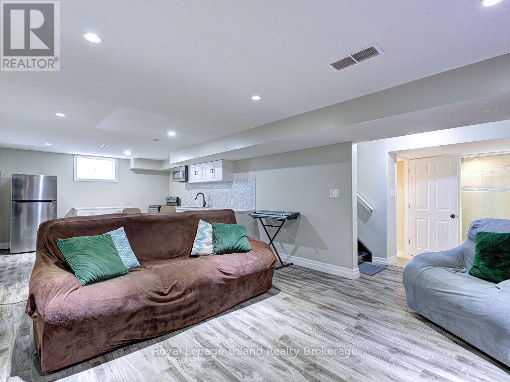 761 Glenwood Road N, Woodstock, Ontario  N4T 0A6 - Photo 29 - X12595002