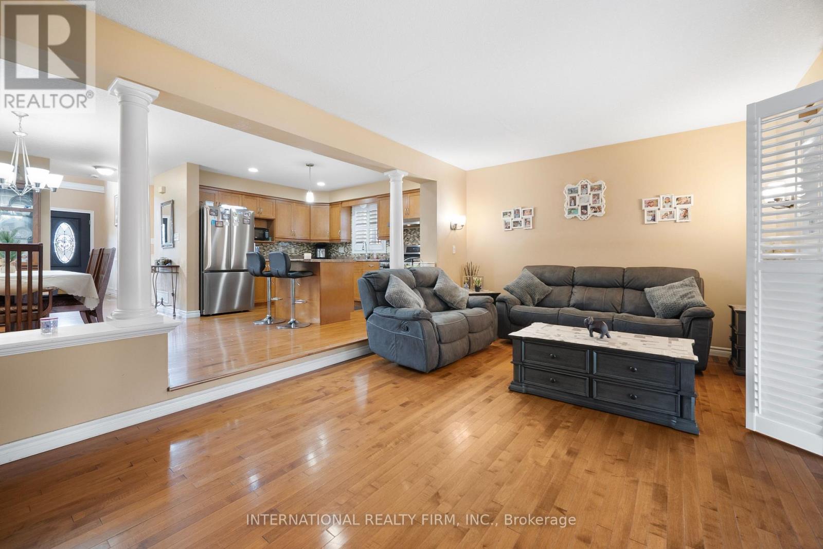 1055 Crosscreek Crescent, London East, Ontario  N5Y 6K9 - Photo 11 - X12626566