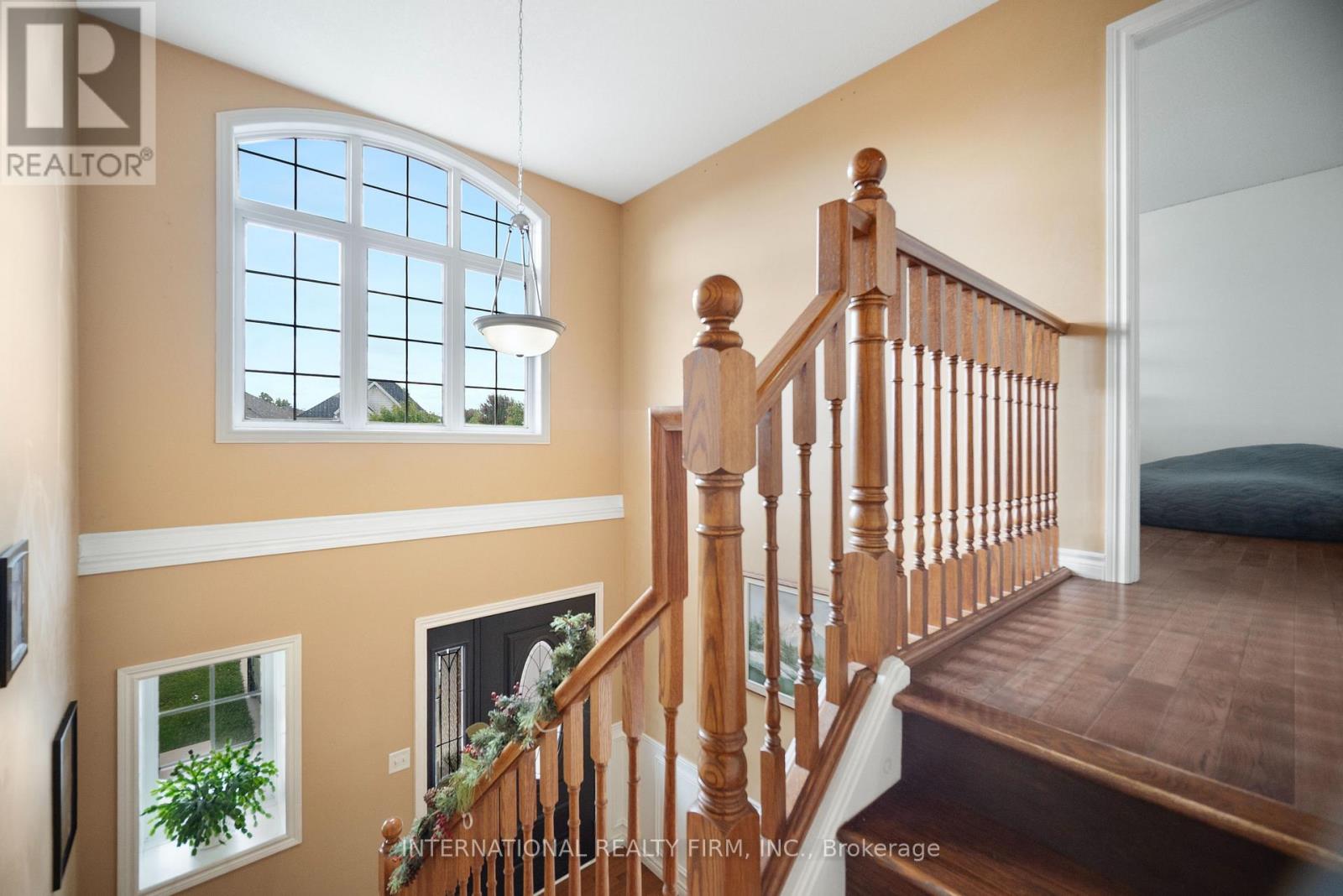 1055 Crosscreek Crescent, London East, Ontario  N5Y 6K9 - Photo 12 - X12626566