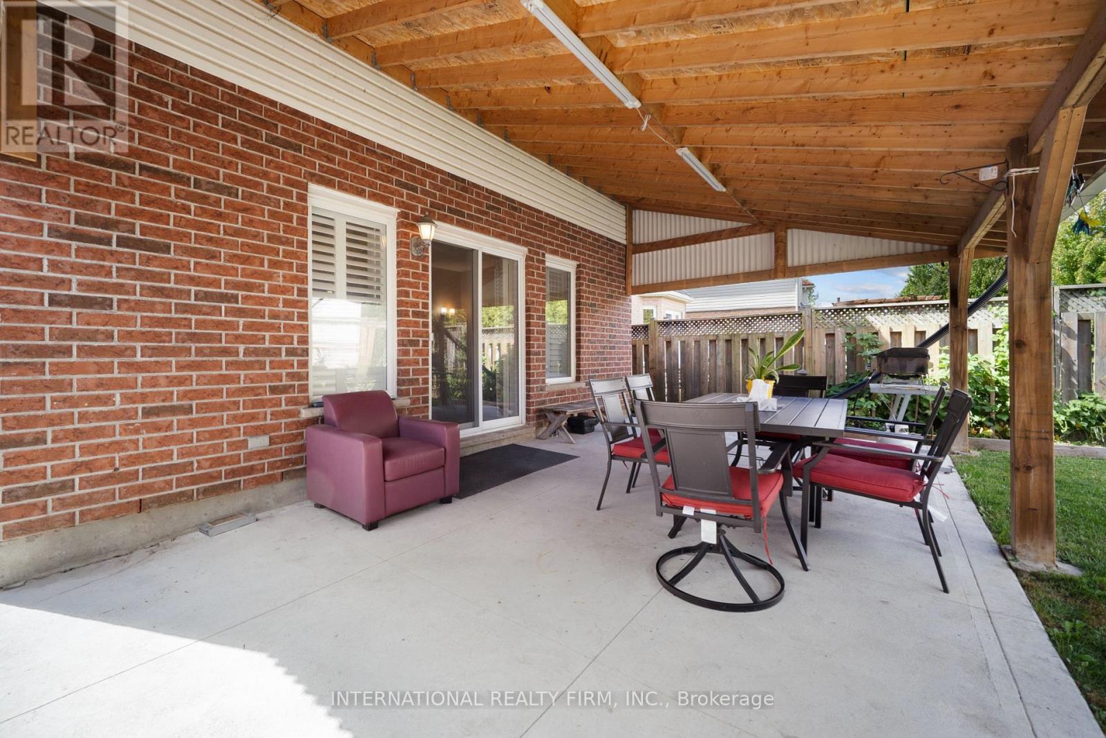 1055 Crosscreek Crescent, London East, Ontario  N5Y 6K9 - Photo 24 - X12626566