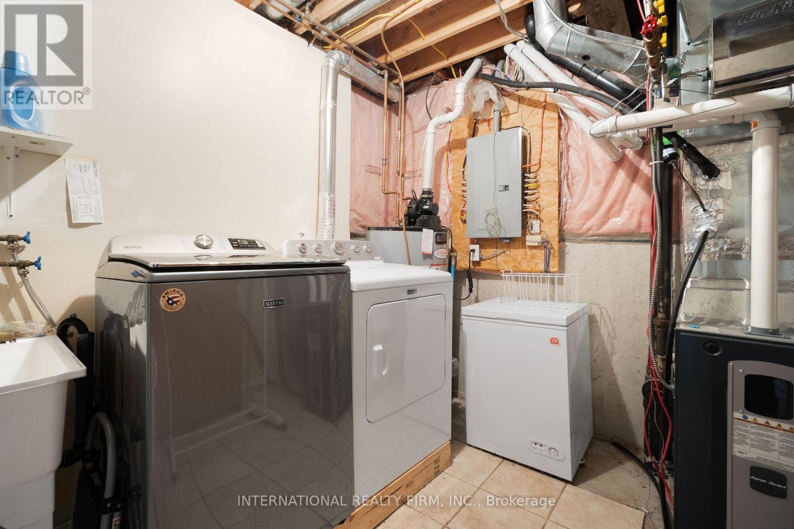 1055 Crosscreek Crescent, London East, Ontario  N5Y 6K9 - Photo 30 - X12626566