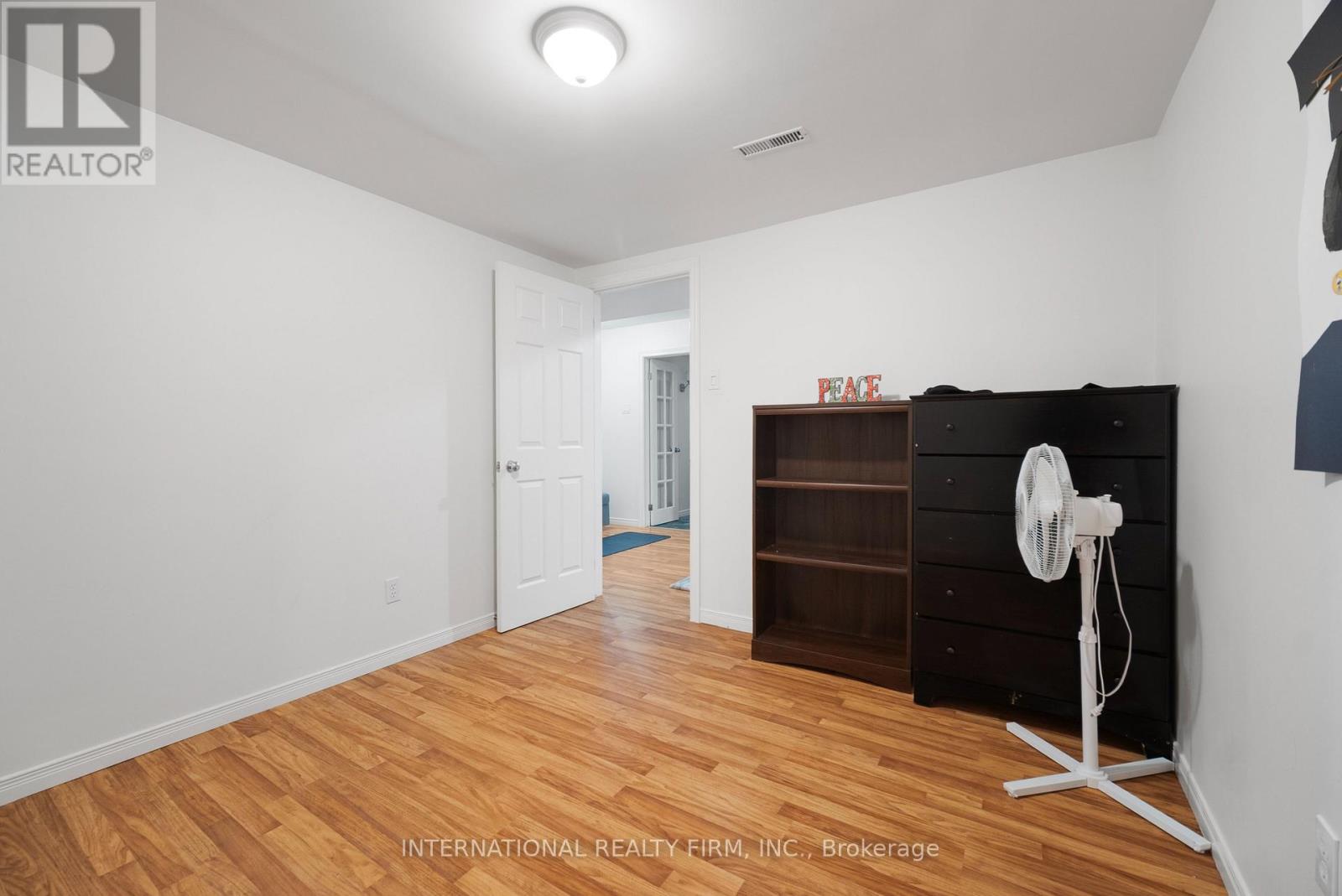 1055 Crosscreek Crescent, London East, Ontario  N5Y 6K9 - Photo 34 - X12626566