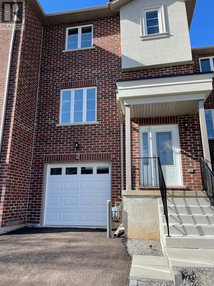 2 - 17 East Street, St. Catharines, Ontario  L2R 3Y9 - Photo 3 - X12626592