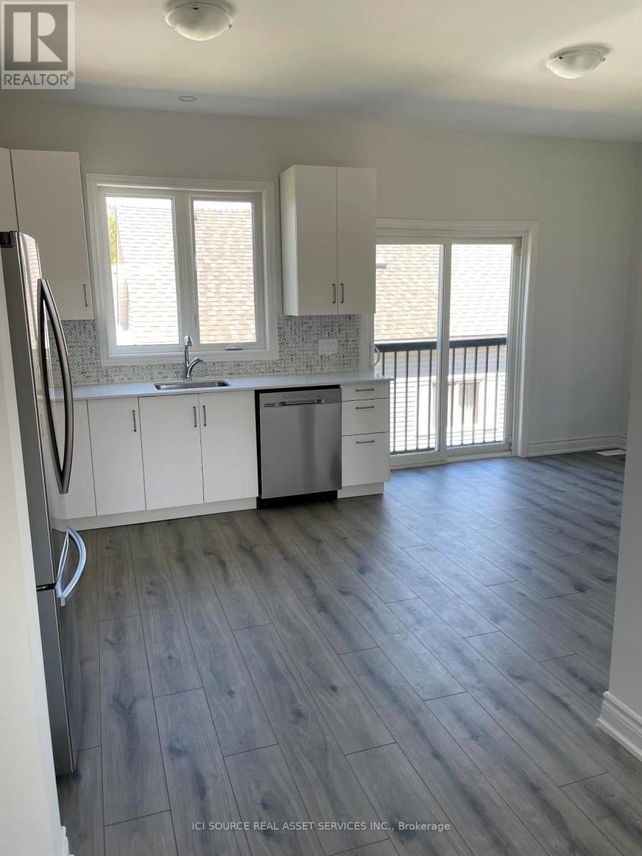 2 - 17 East Street, St. Catharines, Ontario  L2R 3Y9 - Photo 5 - X12626592