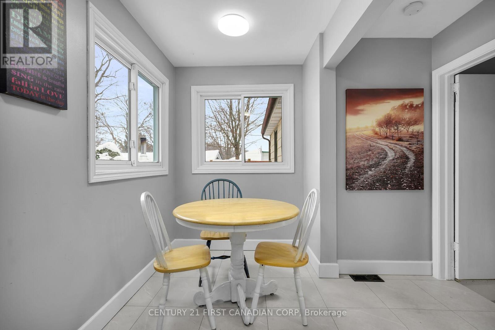 1885 Churchill Avenue, London East, Ontario  N5W 2L4 - Photo 12 - X12626604