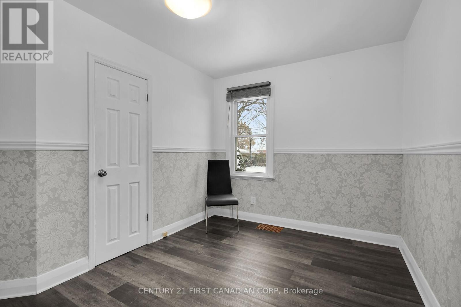 1885 Churchill Avenue, London East, Ontario  N5W 2L4 - Photo 15 - X12626604