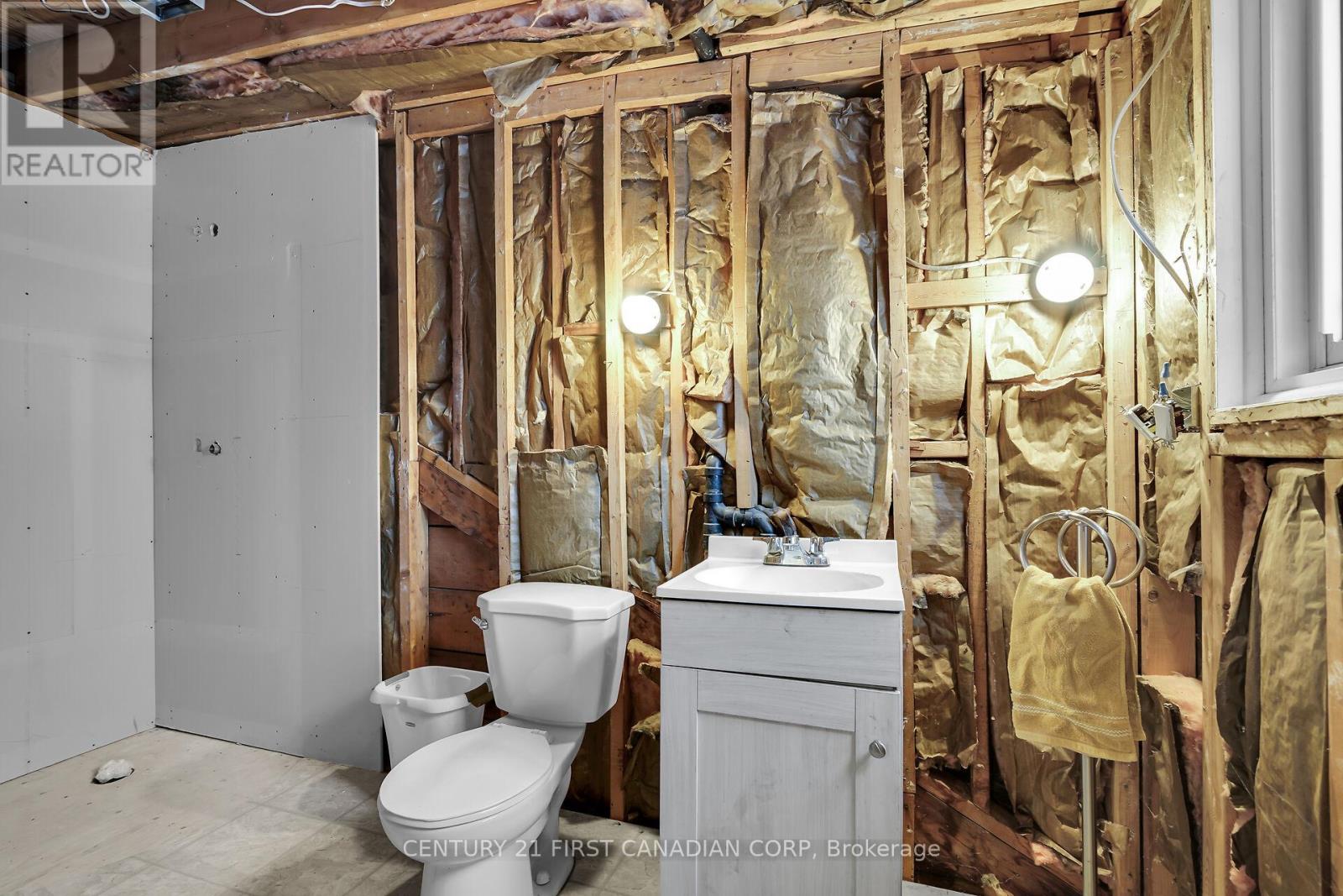 1885 Churchill Avenue, London East, Ontario  N5W 2L4 - Photo 23 - X12626604