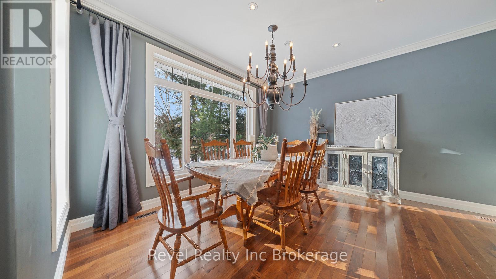 624 Devonshire Avenue, Woodstock (Woodstock - North), Ontario  N4S 5R2 - Photo 14 - X12626600