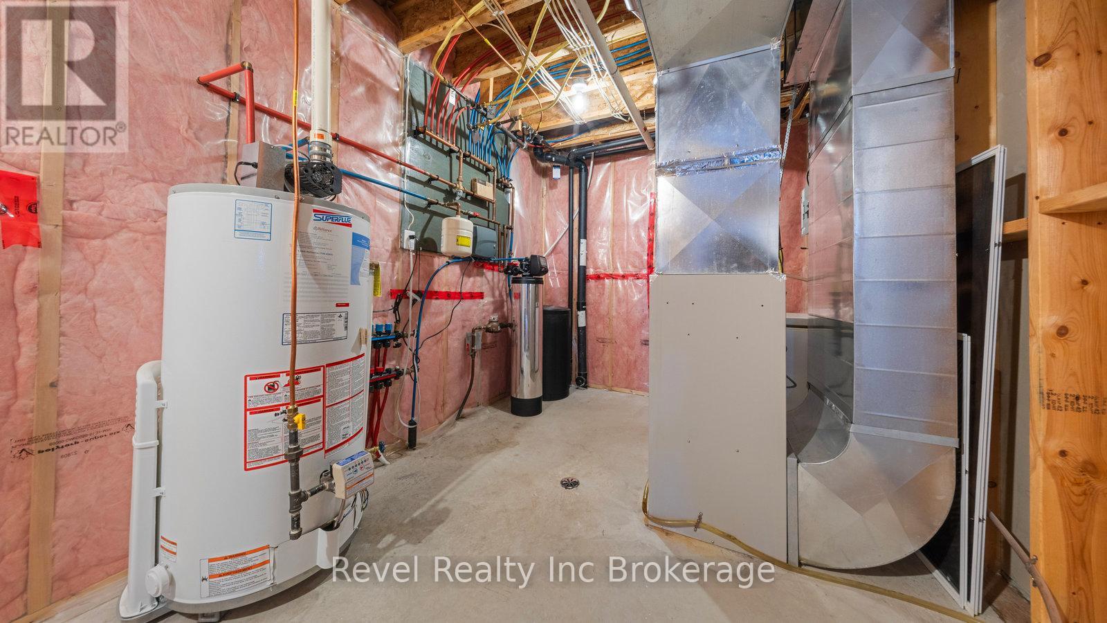 624 Devonshire Avenue, Woodstock (Woodstock - North), Ontario  N4S 5R2 - Photo 31 - X12626600