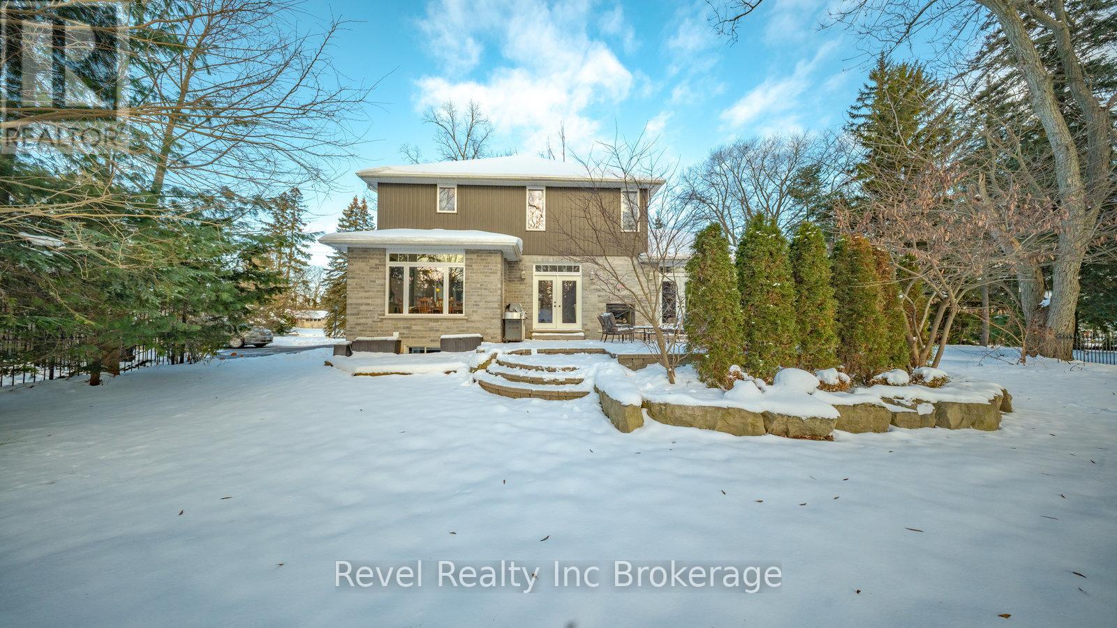 624 Devonshire Avenue, Woodstock (Woodstock - North), Ontario  N4S 5R2 - Photo 33 - X12626600