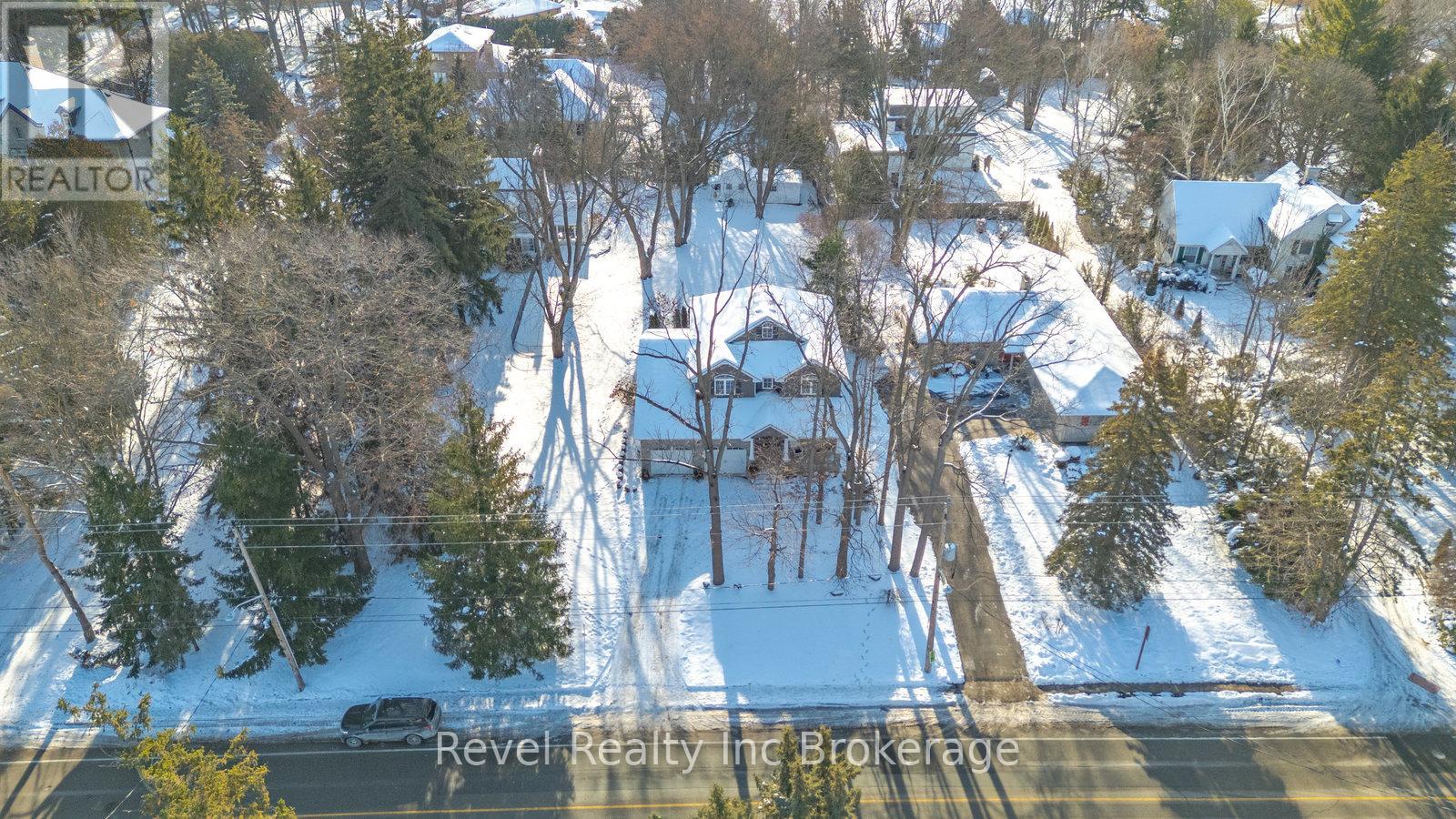 624 Devonshire Avenue, Woodstock (Woodstock - North), Ontario  N4S 5R2 - Photo 41 - X12626600