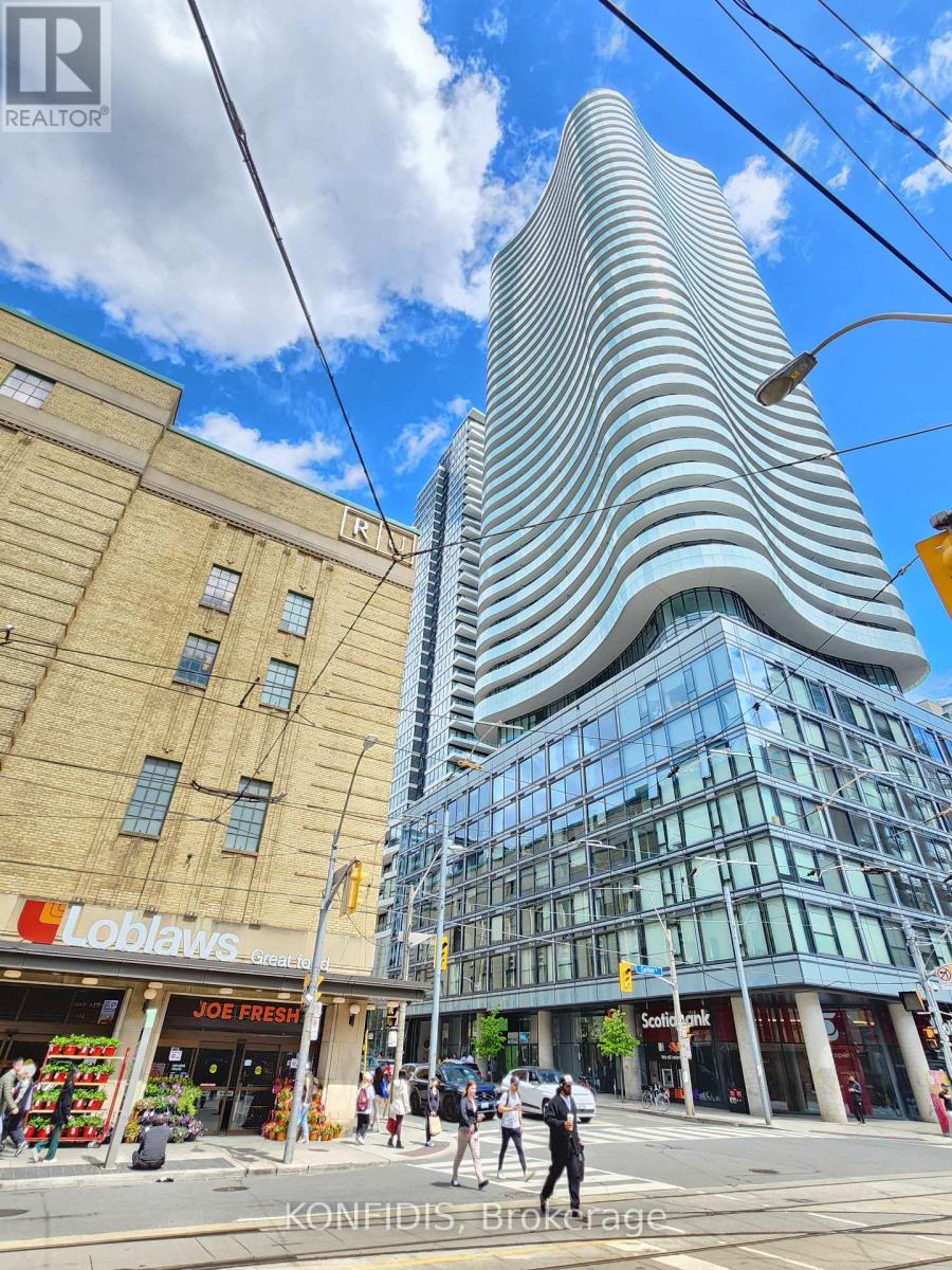 3204 - 403 CHURCH STREET, Toronto, Ontario