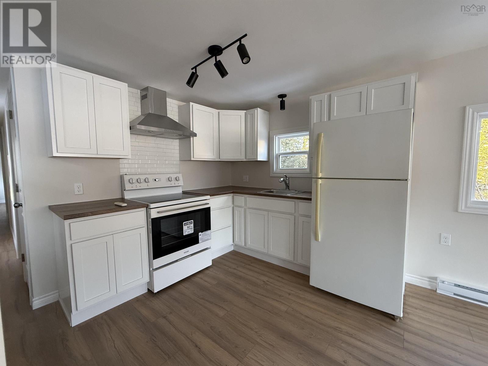 98 Homco Drive, New Minas, Nova Scotia  B4N 3Y5 - Photo 4 - 202529304