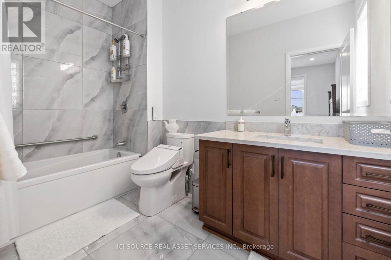 Upper - 733 Coast Circle, Ottawa, Ontario  K4M 0J4 - Photo 24 - X12626598