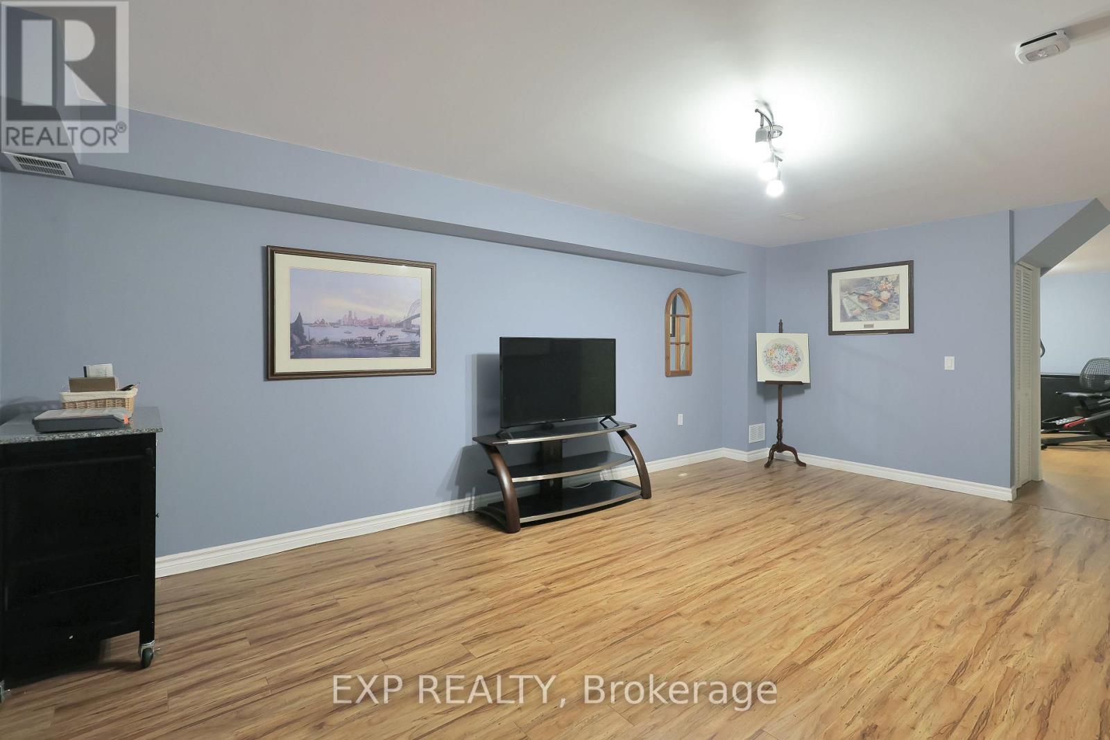 10 Lilyvalley Lane, Hamilton, Ontario  L0R 1P0 - Photo 18 - X12626626