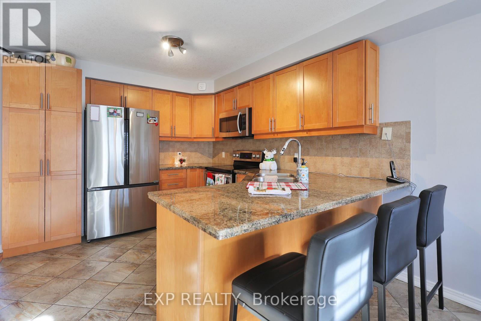 10 Lilyvalley Lane, Hamilton, Ontario  L0R 1P0 - Photo 8 - X12626626