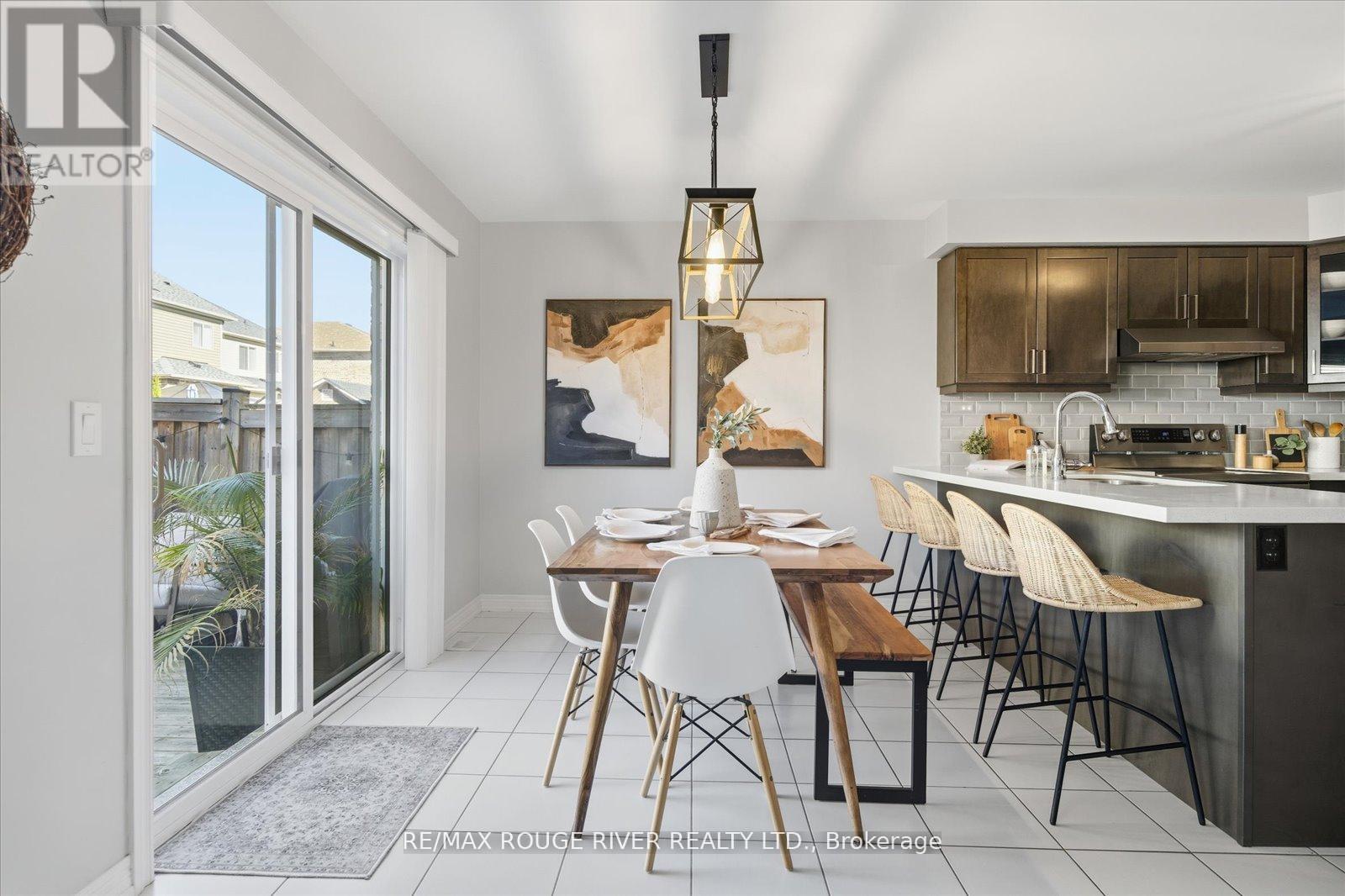 245 Blackwell Crescent, Oshawa, Ontario  L1L 0C9 - Photo 10 - E12614996