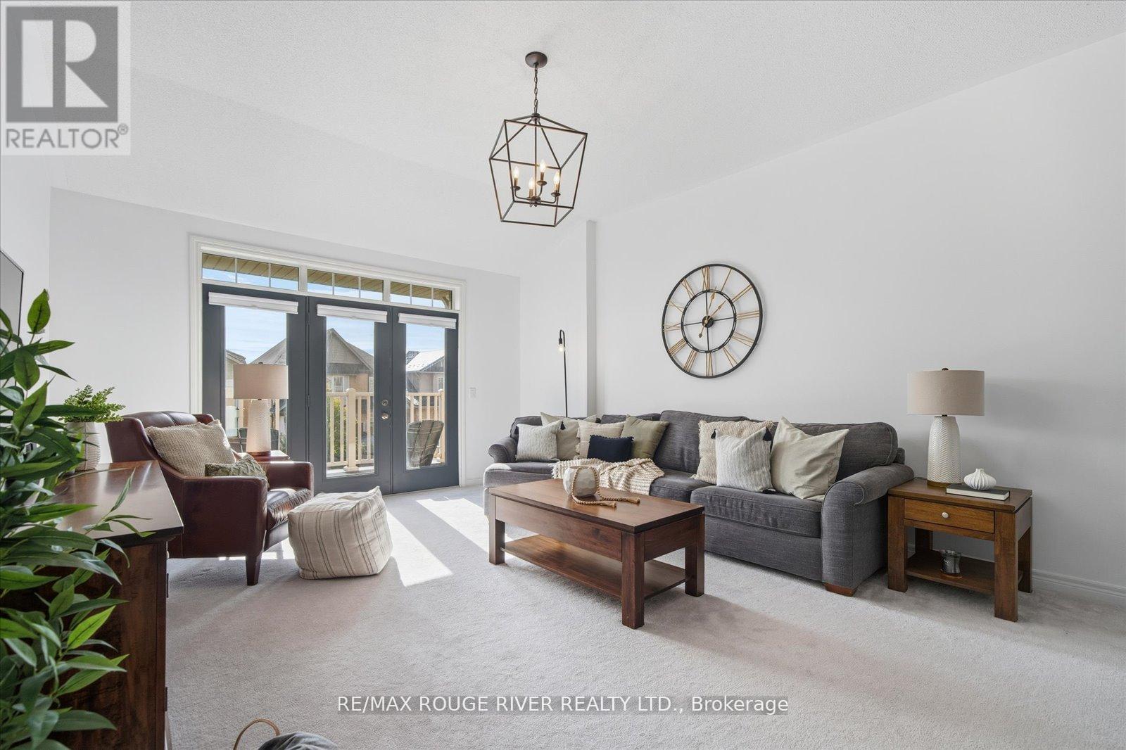 245 Blackwell Crescent, Oshawa, Ontario  L1L 0C9 - Photo 15 - E12614996