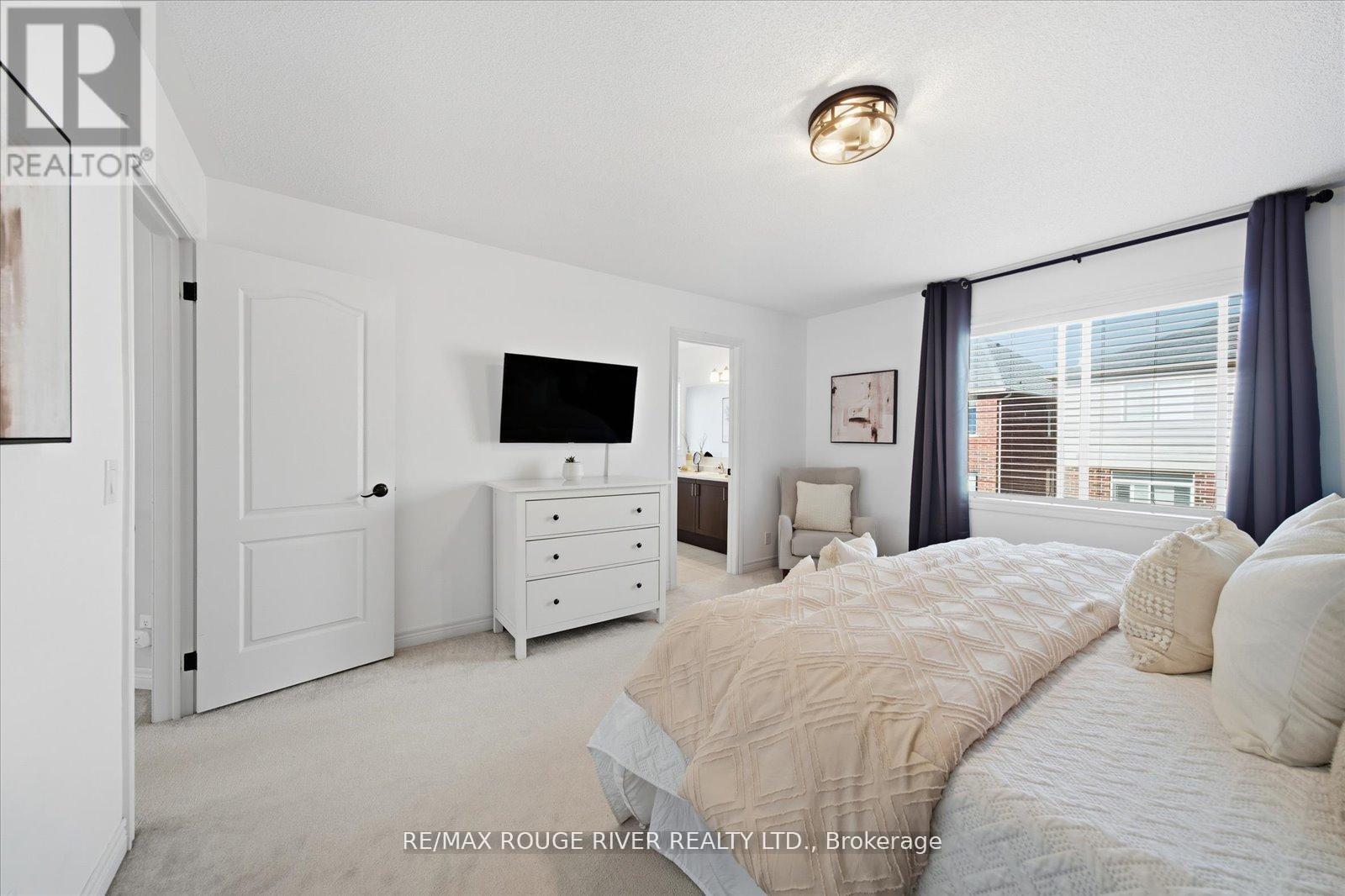 245 Blackwell Crescent, Oshawa, Ontario  L1L 0C9 - Photo 20 - E12614996