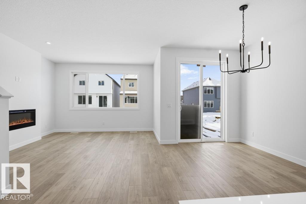 8960 Elves Lo Nw, Edmonton, Alberta T6M 3G3 - Photo 3 - E4466920