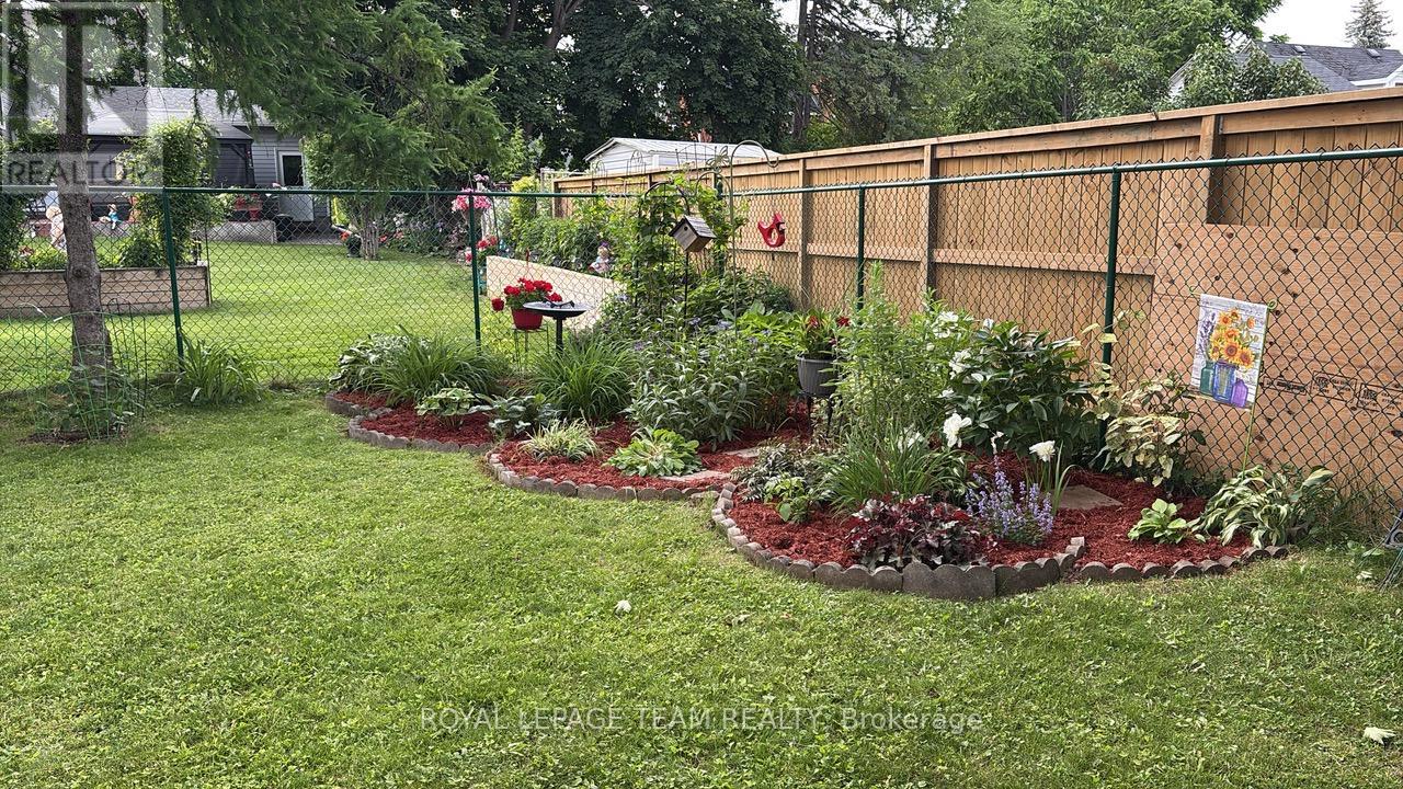 97 Woodward Street, Carleton Place, Ontario K7C 1E7 - Photo 43 - X12626644