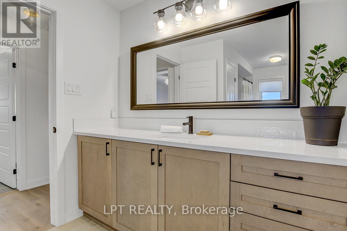 1022 Showman Street, Ottawa, Ontario  K0A 2Z0 - Photo 37 - X12513398