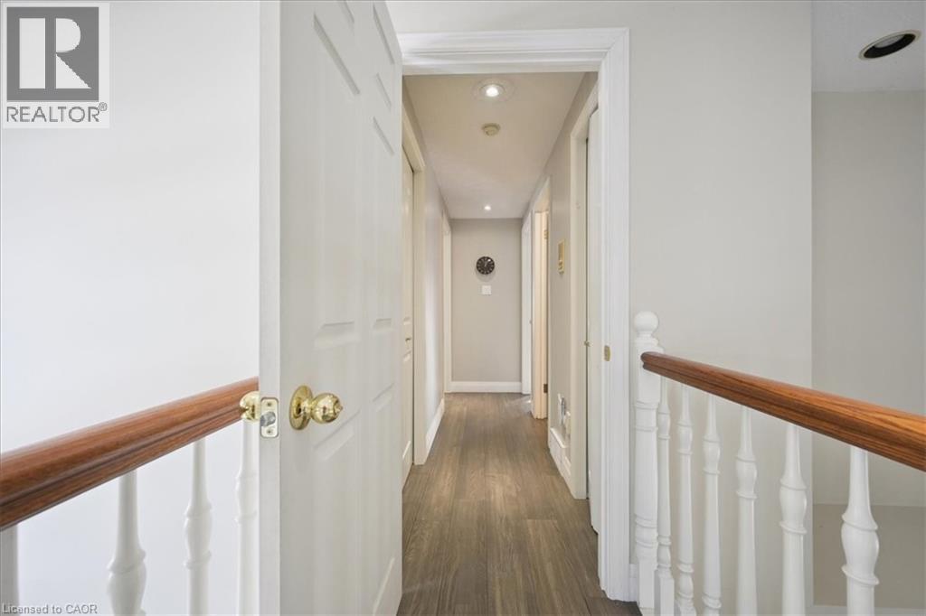 629 Burning Bush Road, Waterloo, Ontario  N2V 2C4 - Photo 31 - 40791354