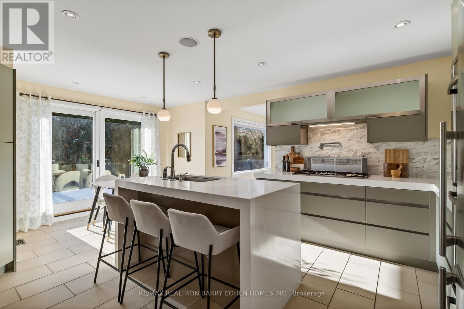 5 Sulgrave Crescent, Toronto, Ontario  M2L 1W5 - Photo 11 - C12626638