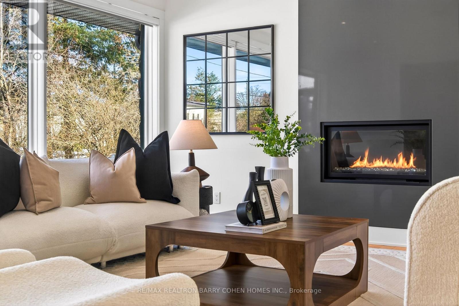 5 Sulgrave Crescent, Toronto, Ontario  M2L 1W5 - Photo 7 - C12626638