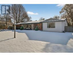 5 SULGRAVE CRESCENT, Toronto, Ontario