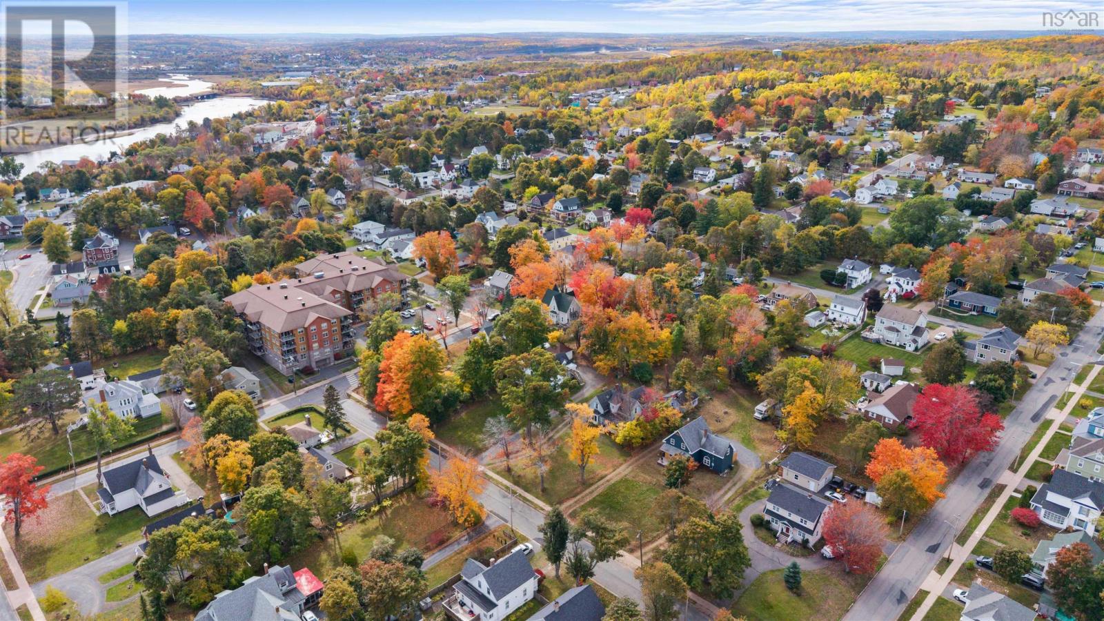 48 Herbert Street, New Glasgow, Nova Scotia B2H 1J3 - Photo 2 - 202526231