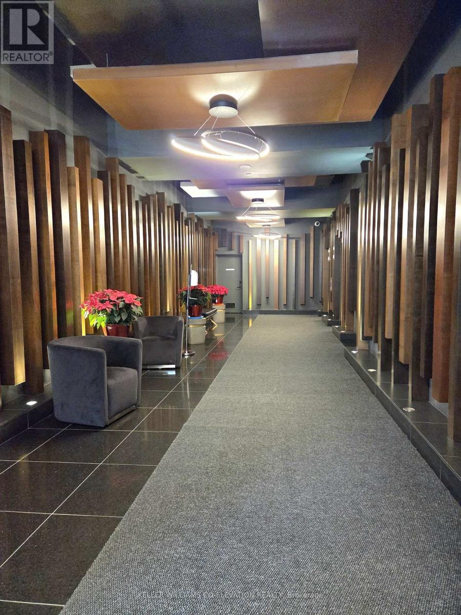 1305 - 552 Wellington Street, Toronto, Ontario  M5V 2V1 - Photo 32 - C12613978