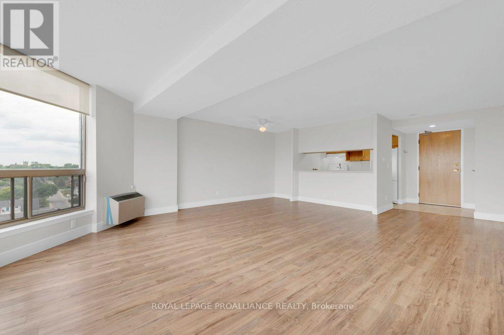 906 - 344 Front Street, Belleville, Ontario  K8N 5M4 - Photo 21 - X12626688