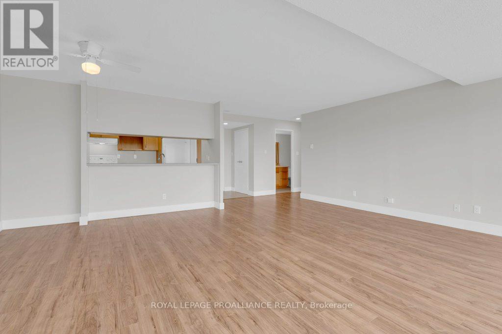 906 - 344 Front Street, Belleville, Ontario  K8N 5M4 - Photo 22 - X12626688