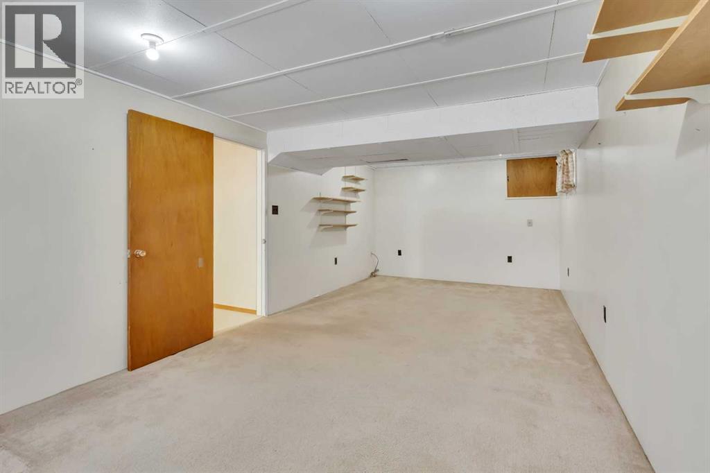 3303 Boulton Road Nw, Calgary, Alberta  T2L 1M2 - Photo 23 - A2260697