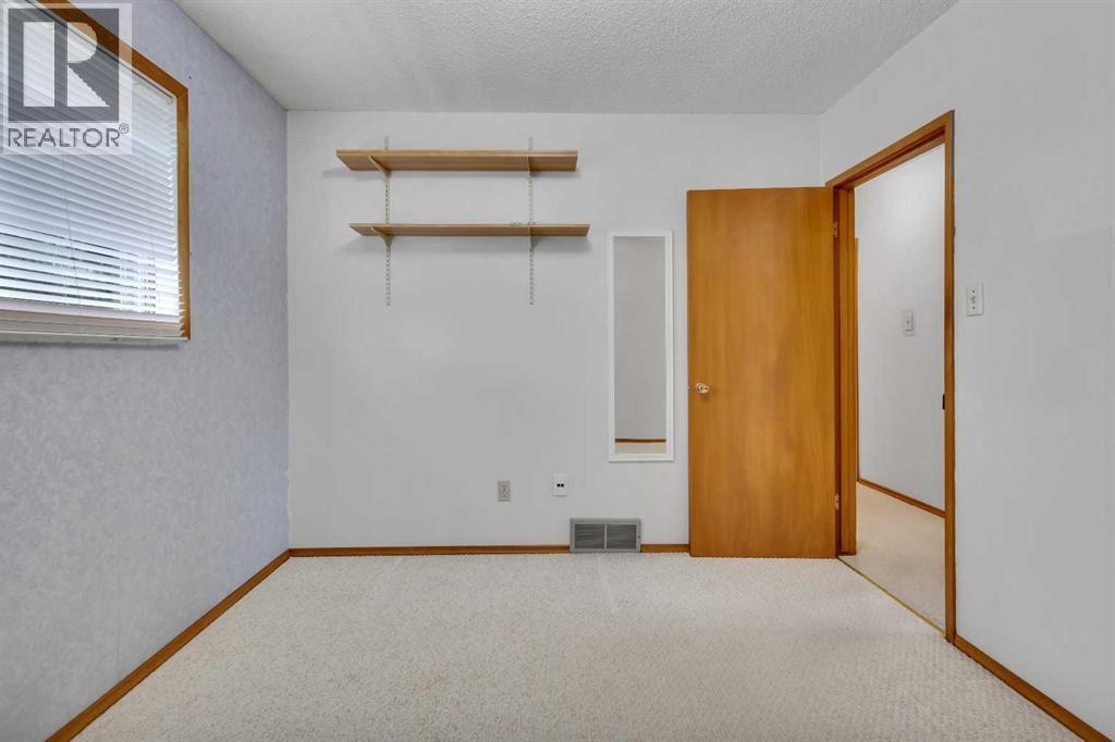 3303 Boulton Road Nw, Calgary, Alberta  T2L 1M2 - Photo 20 - A2260697