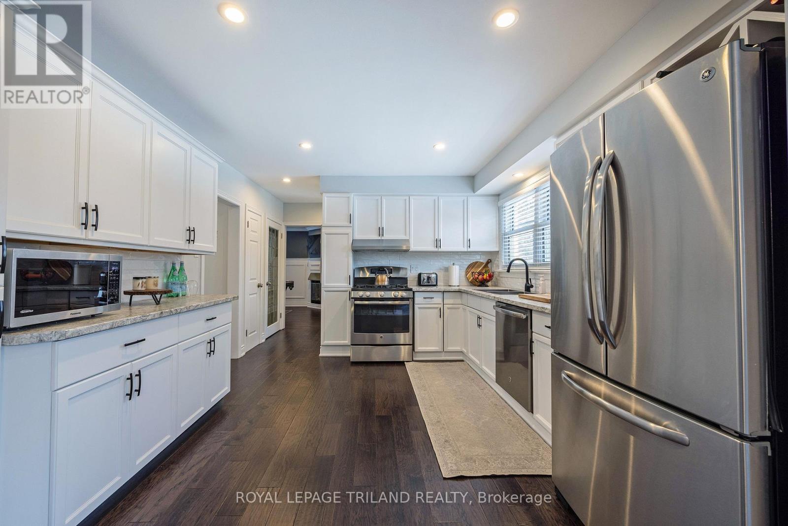 73 Mcleod Crescent, London North, Ontario  N5X 1S7 - Photo 16 - X12626668