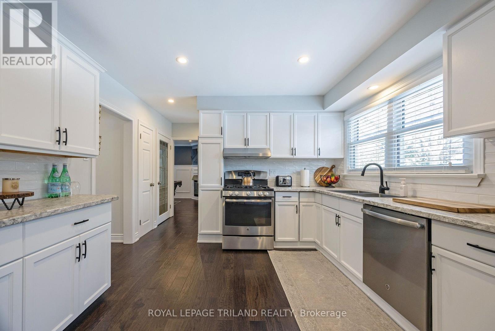 73 Mcleod Crescent, London North, Ontario  N5X 1S7 - Photo 17 - X12626668