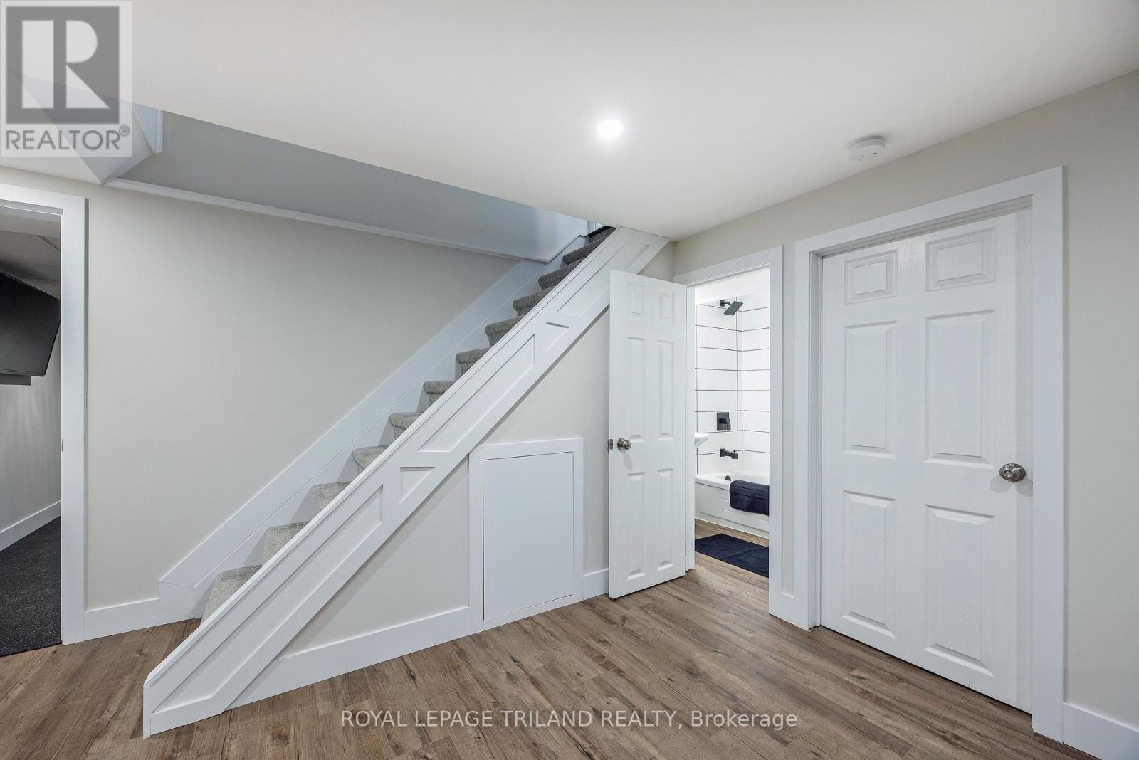 73 Mcleod Crescent, London North, Ontario  N5X 1S7 - Photo 38 - X12626668