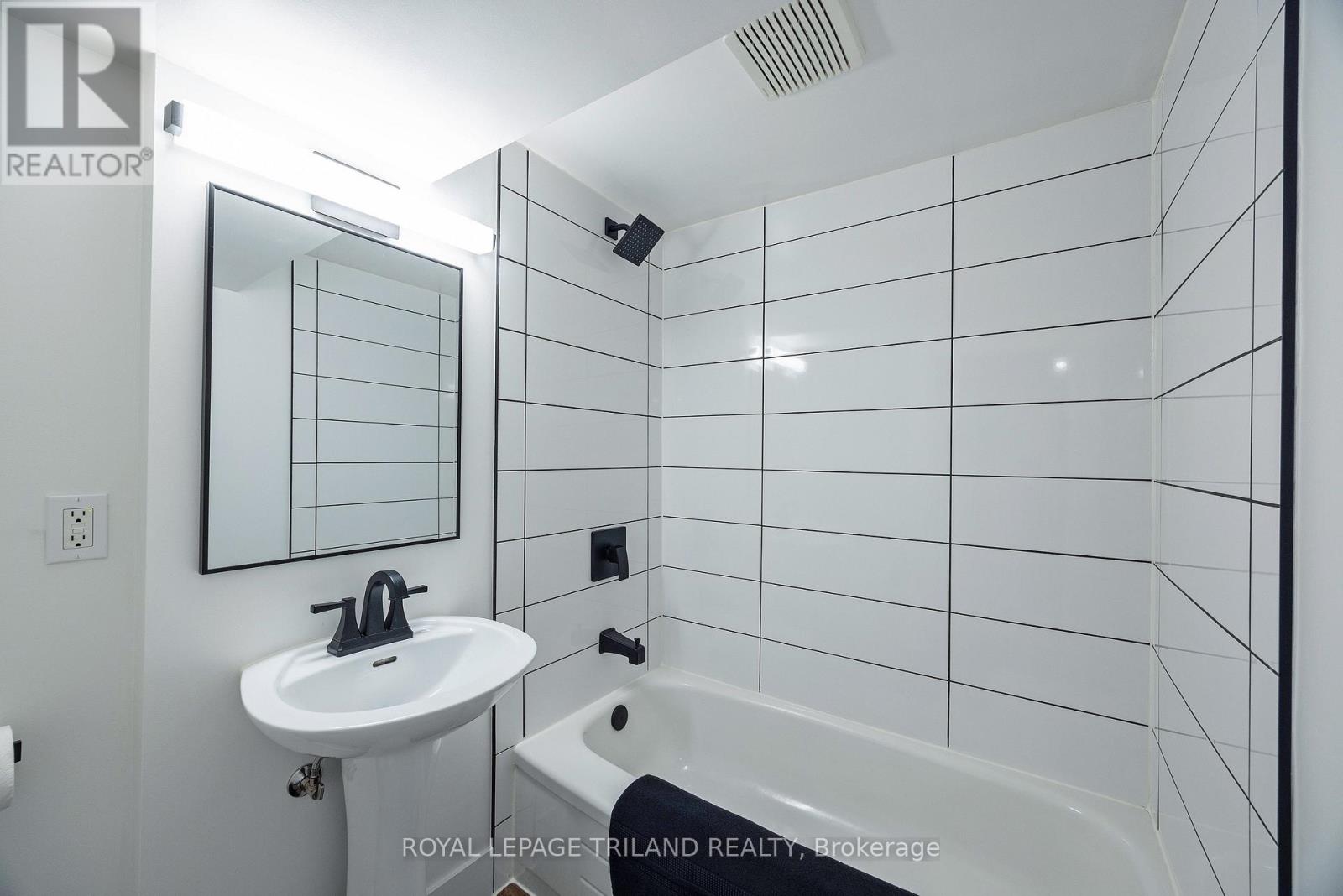 73 Mcleod Crescent, London North, Ontario  N5X 1S7 - Photo 39 - X12626668