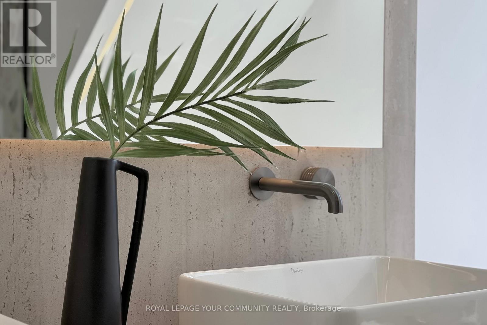 32 Endean Avenue, Toronto, Ontario M4M 1W6 - Photo 31 - E12615176