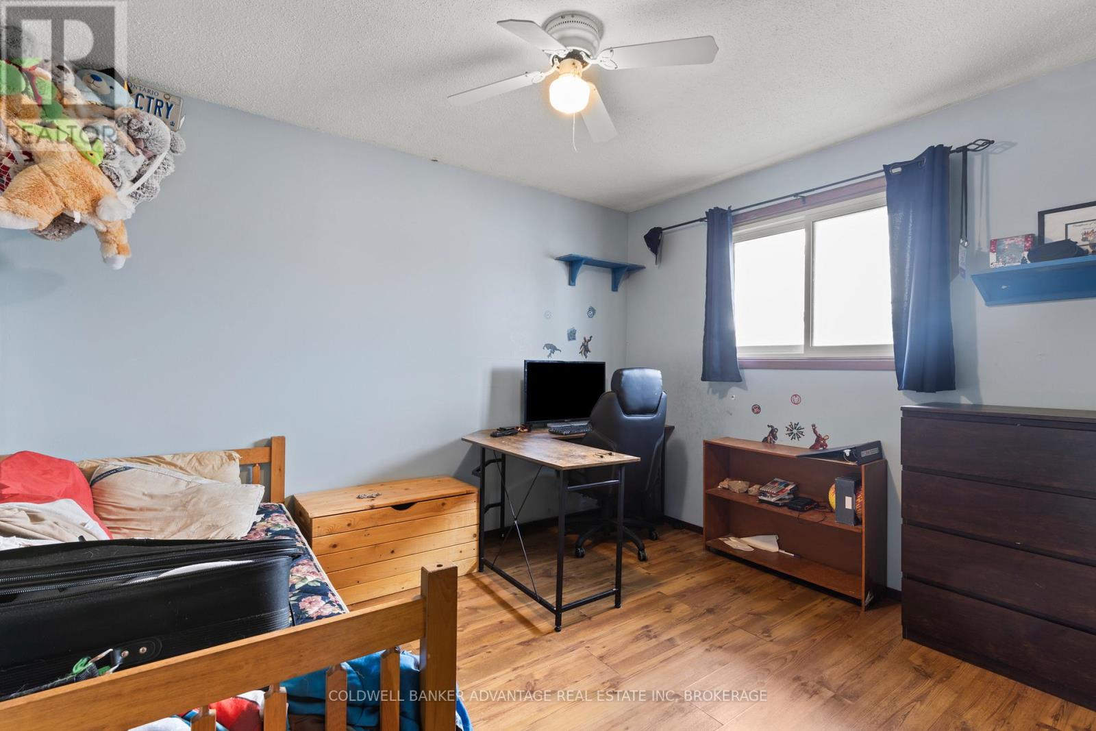 1377 Garrison Road, Fort Erie, Ontario L2A 1P4 - Photo 11 - X12423009