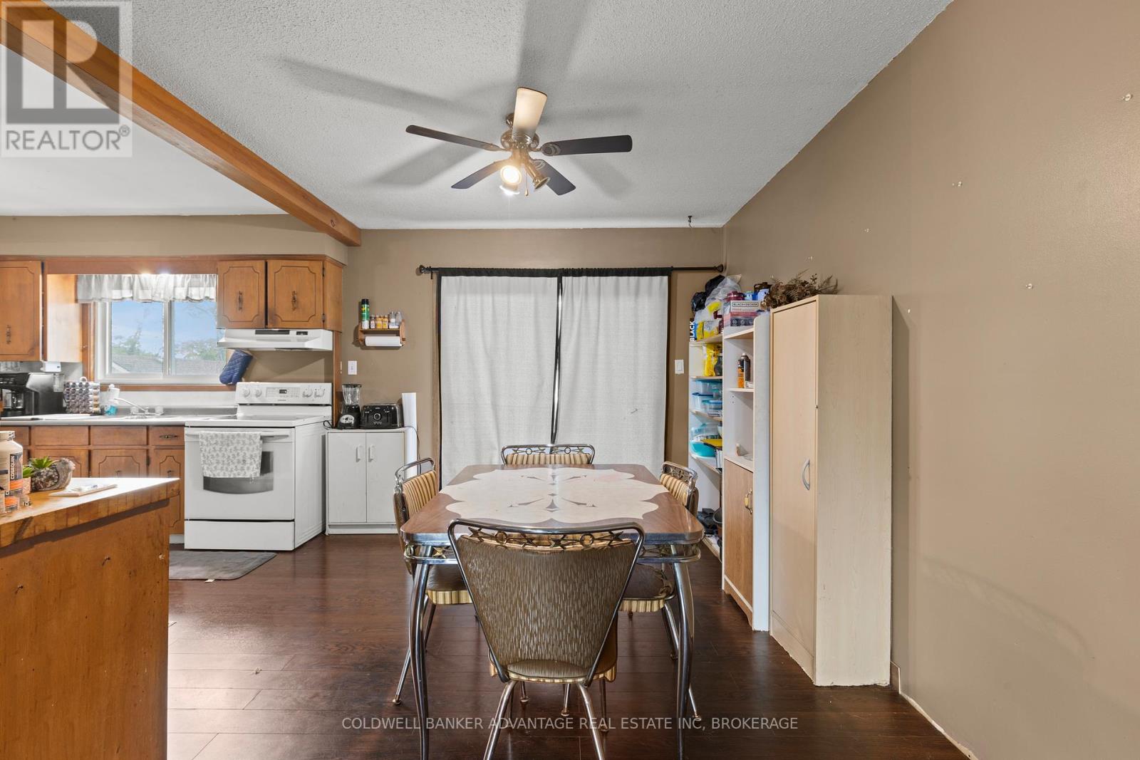 1377 Garrison Road, Fort Erie, Ontario L2A 1P4 - Photo 8 - X12423009