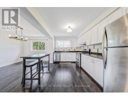 9 - 9 ASHTON CRESCENT, Brampton, Ontario