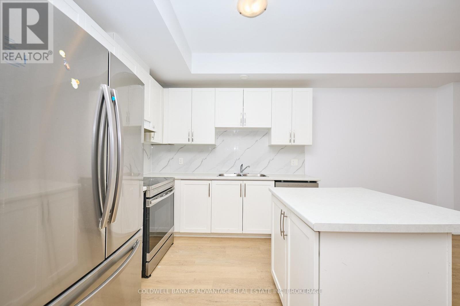 23 Perenack Avenue, Welland, Ontario  L3C 0J2 - Photo 11 - X12626652