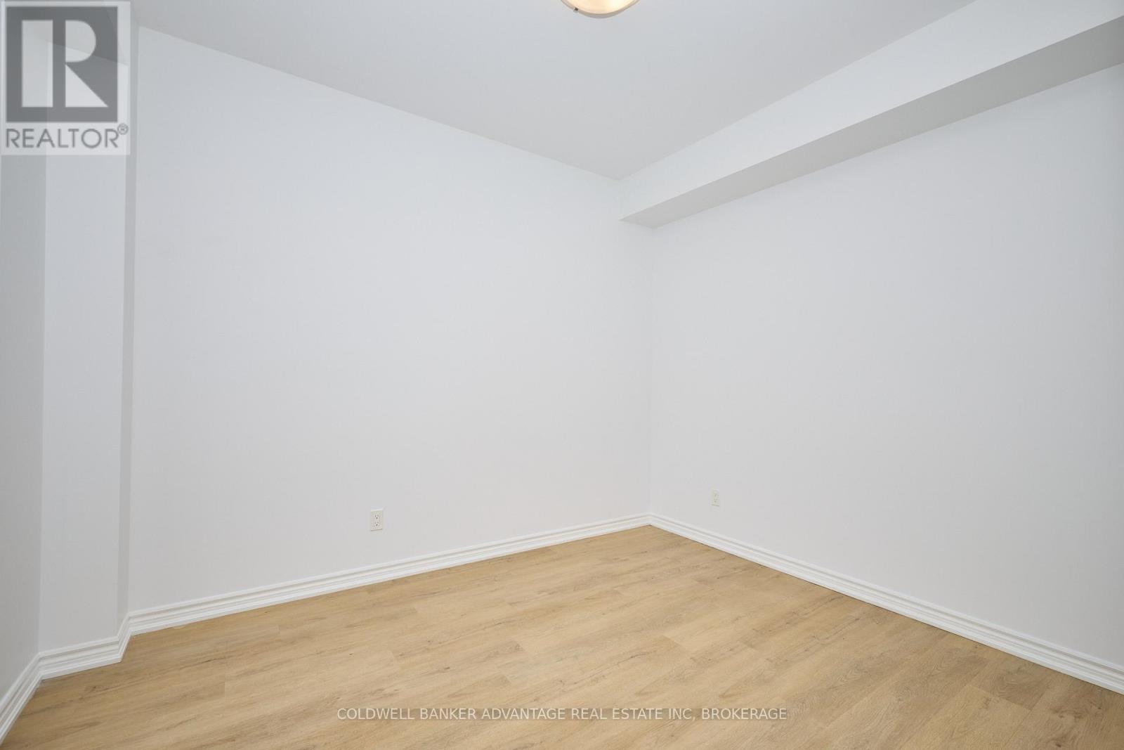 23 Perenack Avenue, Welland, Ontario  L3C 0J2 - Photo 12 - X12626652