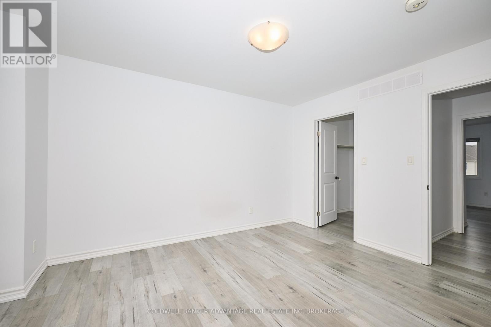 23 Perenack Avenue, Welland, Ontario  L3C 0J2 - Photo 22 - X12626652