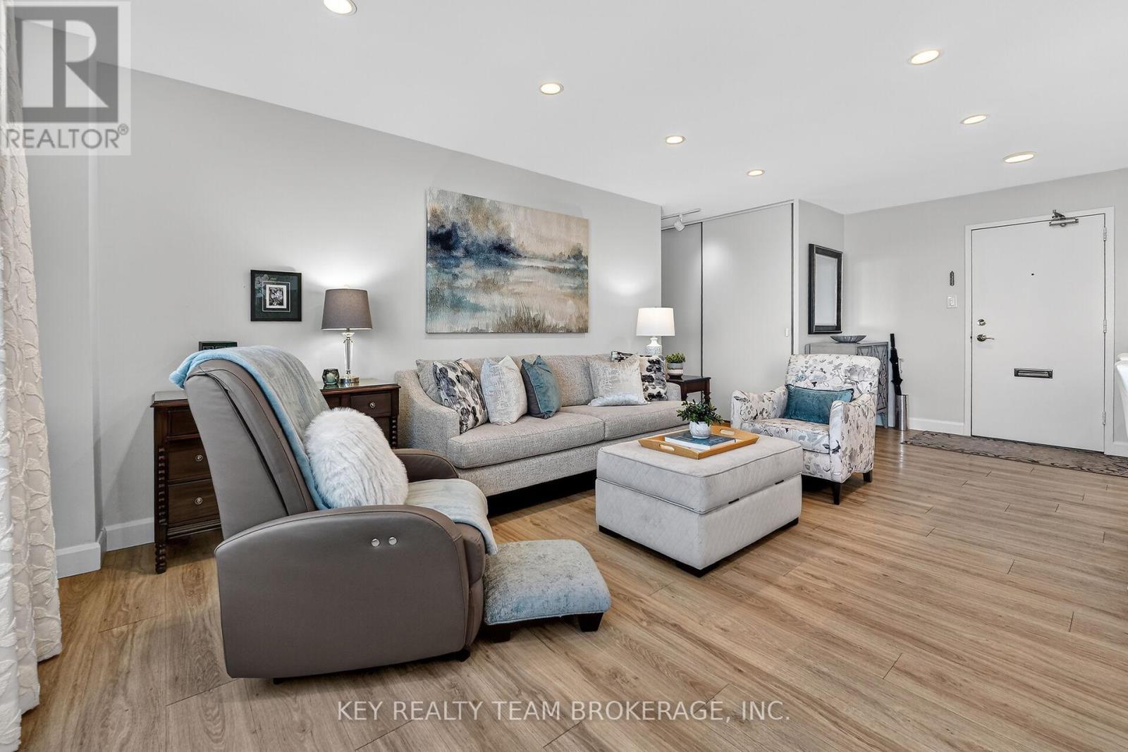 1107 - 15 Towering Heights Boulevard, St. Catharines, Ontario L2T 3G7 - Photo 15 - X12626654